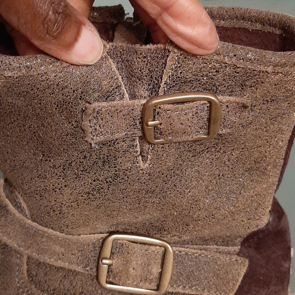 UGG boots - Picture 10 of 10